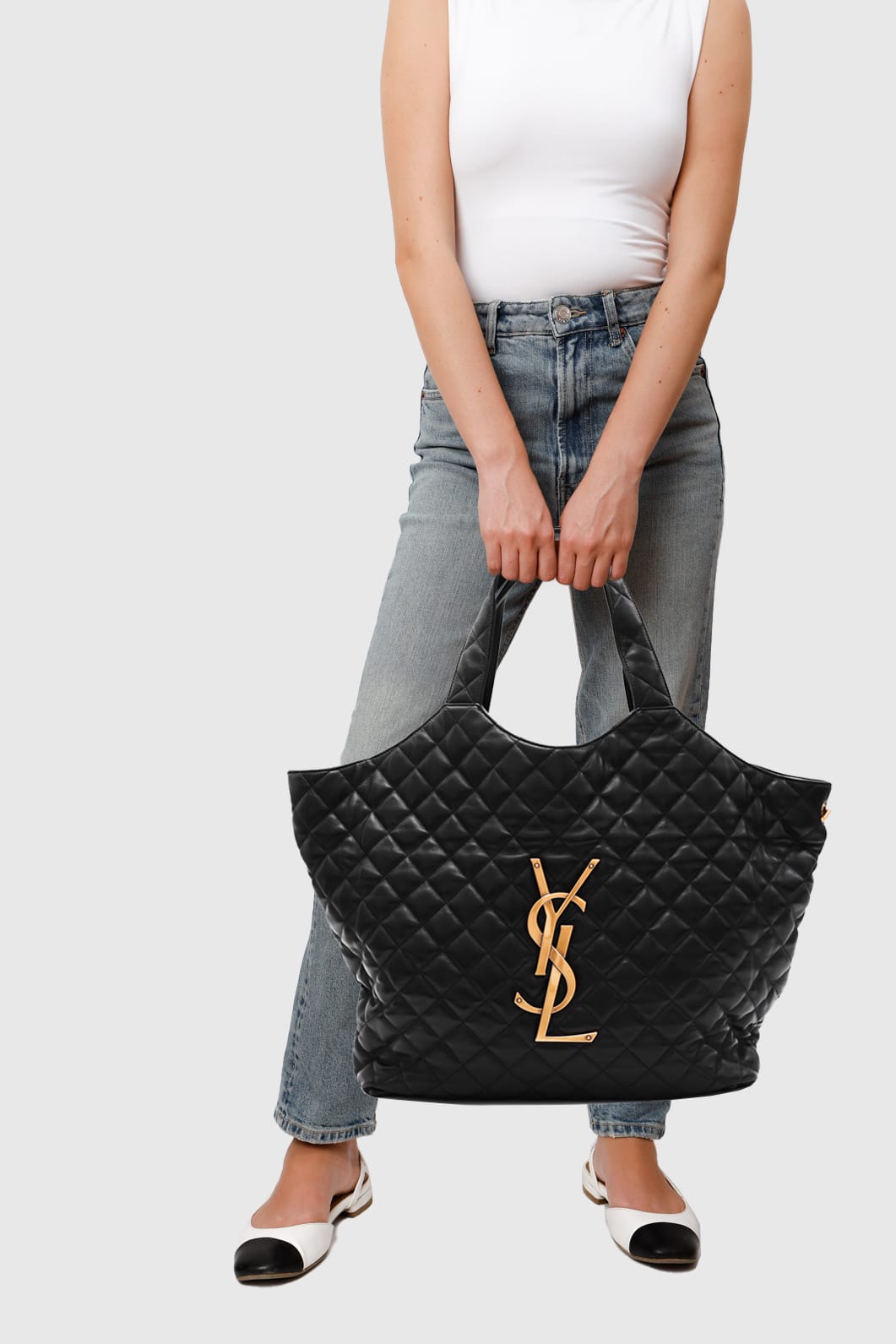 YSL Icare Maxi in Quilted Lambskin