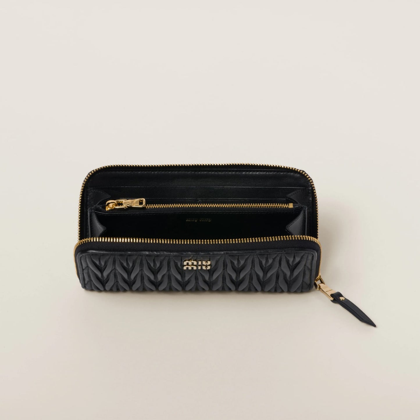 Large matelassé nappa leather wallet