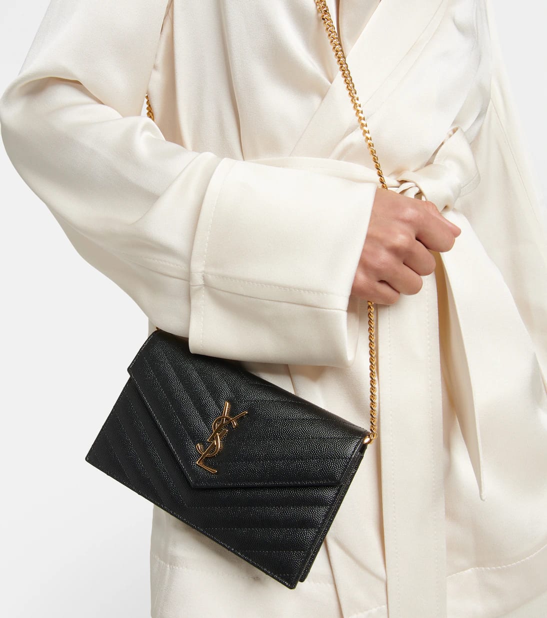 Cassandre matelassé leather wallet on chain