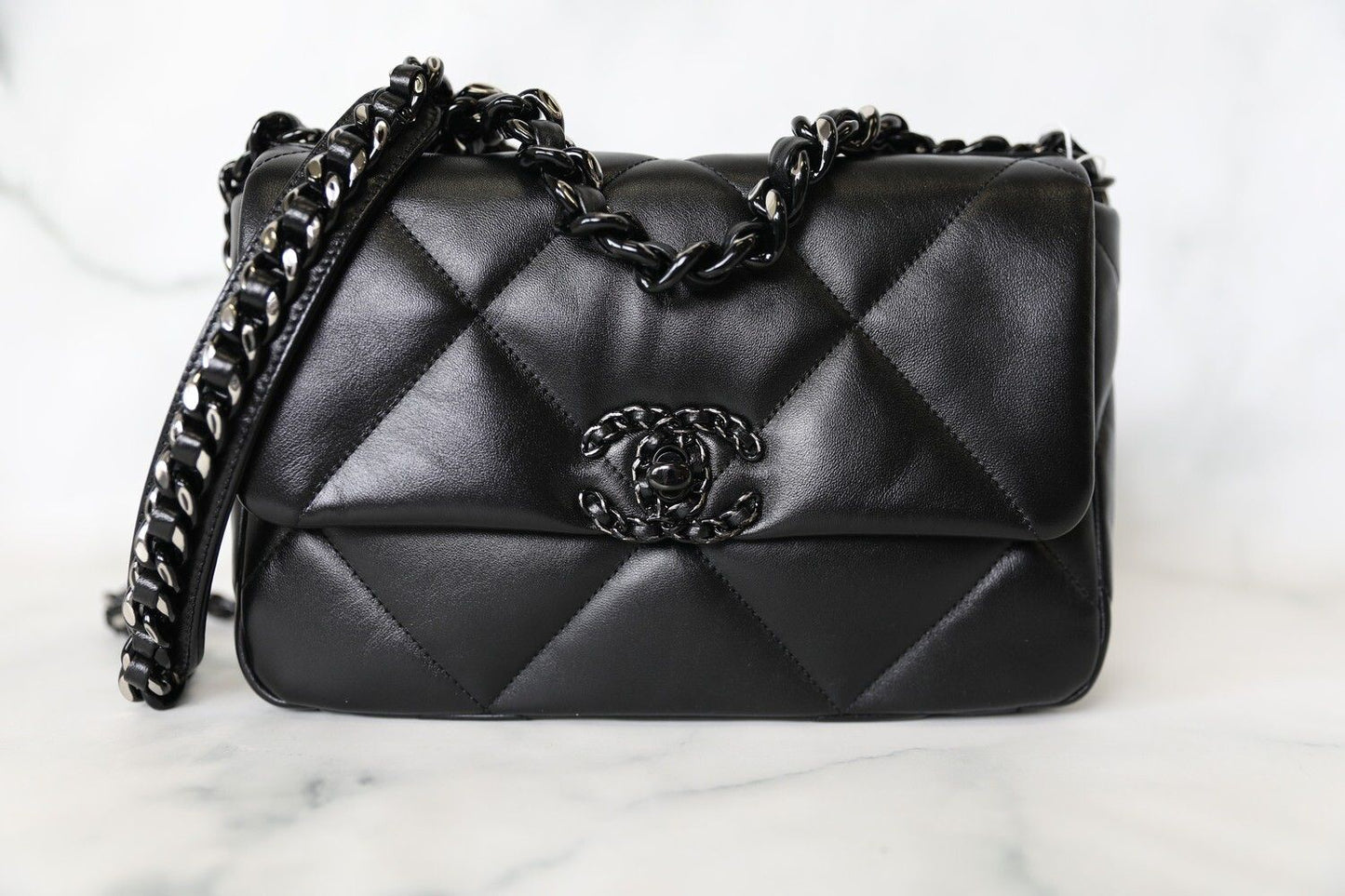 Chanel 19 handbag