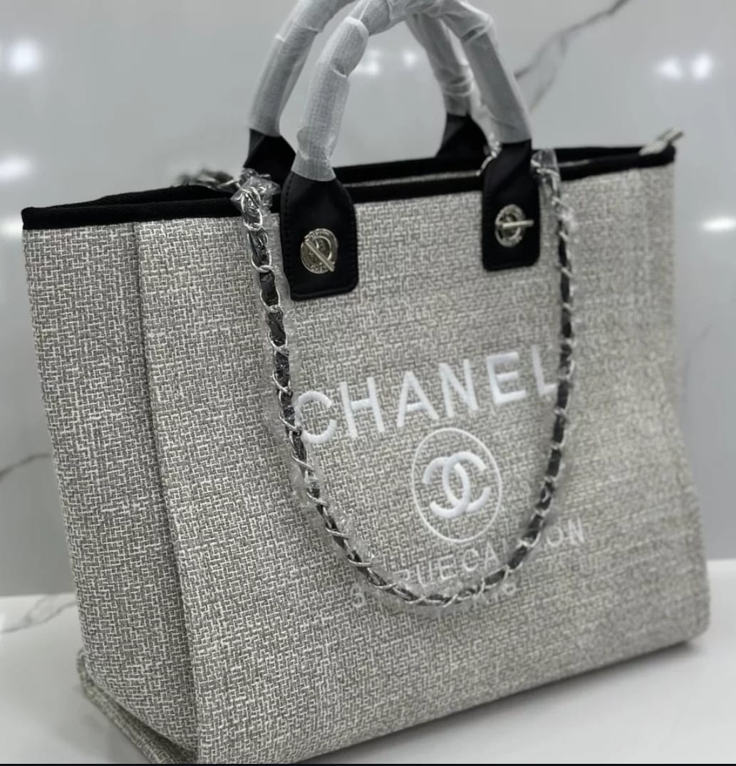 Chanel Tote Bag