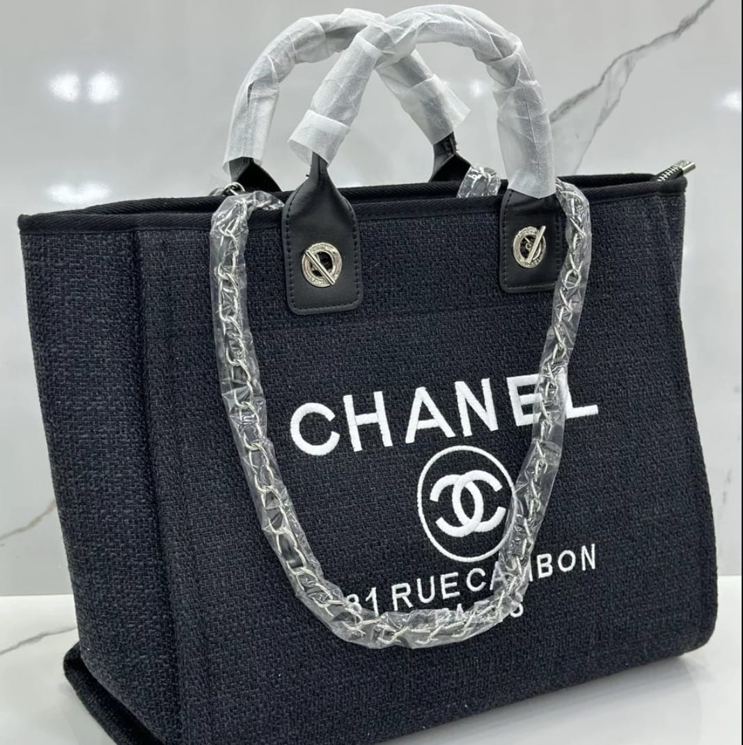Chanel Tote Bag