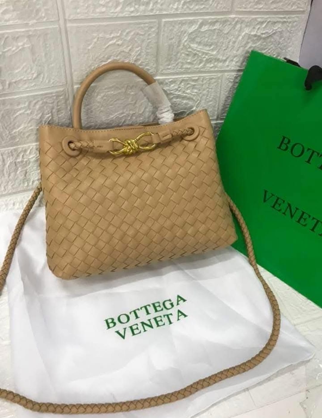 Andiamo Intrecciato Small  tote bag