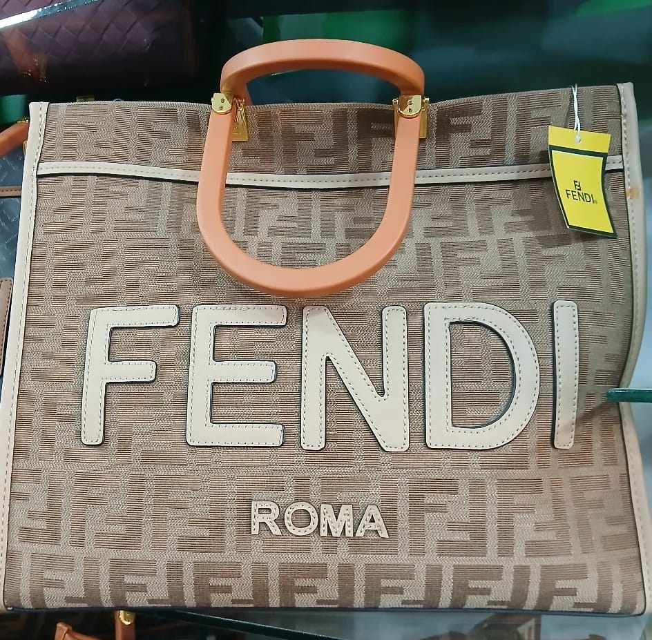 Fendi Sunshine Medium I