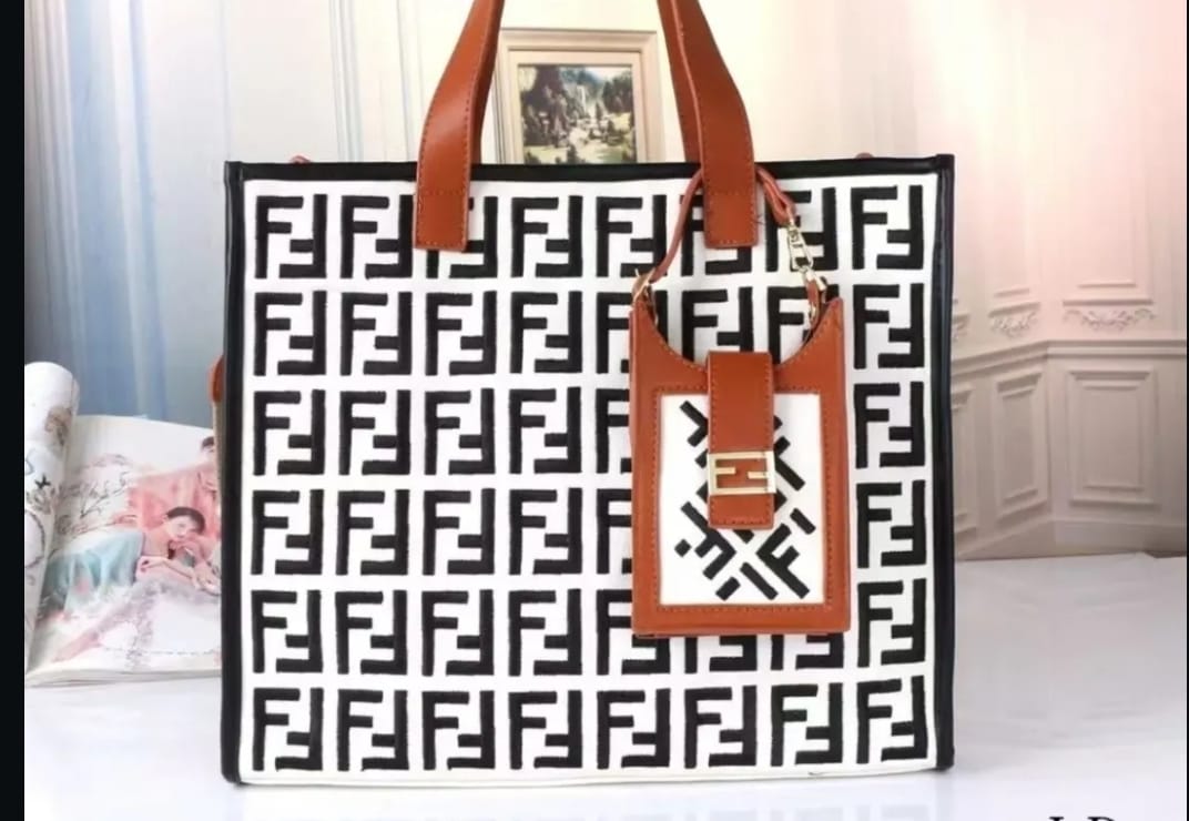 Fendi Sunshine Medium II